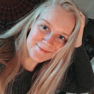 Meet your Posher, Julianne